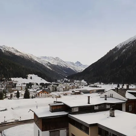 Hotel Dischma 3*